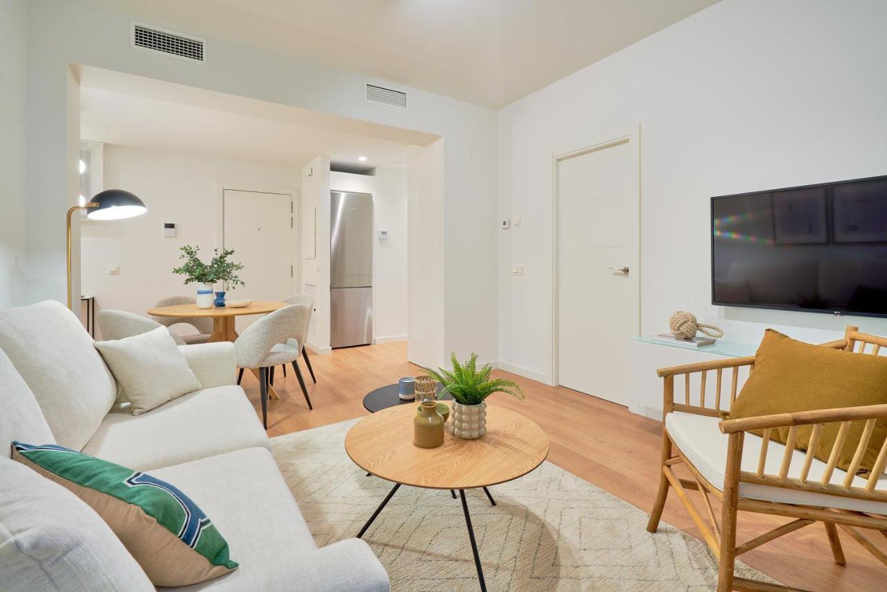 Iloftmalaga Plaza Del Teatro II & III Apartment Luaran gambar