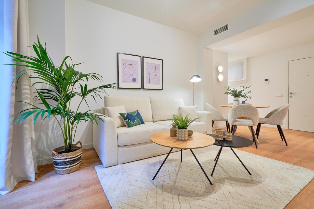 Iloftmalaga Plaza Del Teatro II & III Apartment Luaran gambar